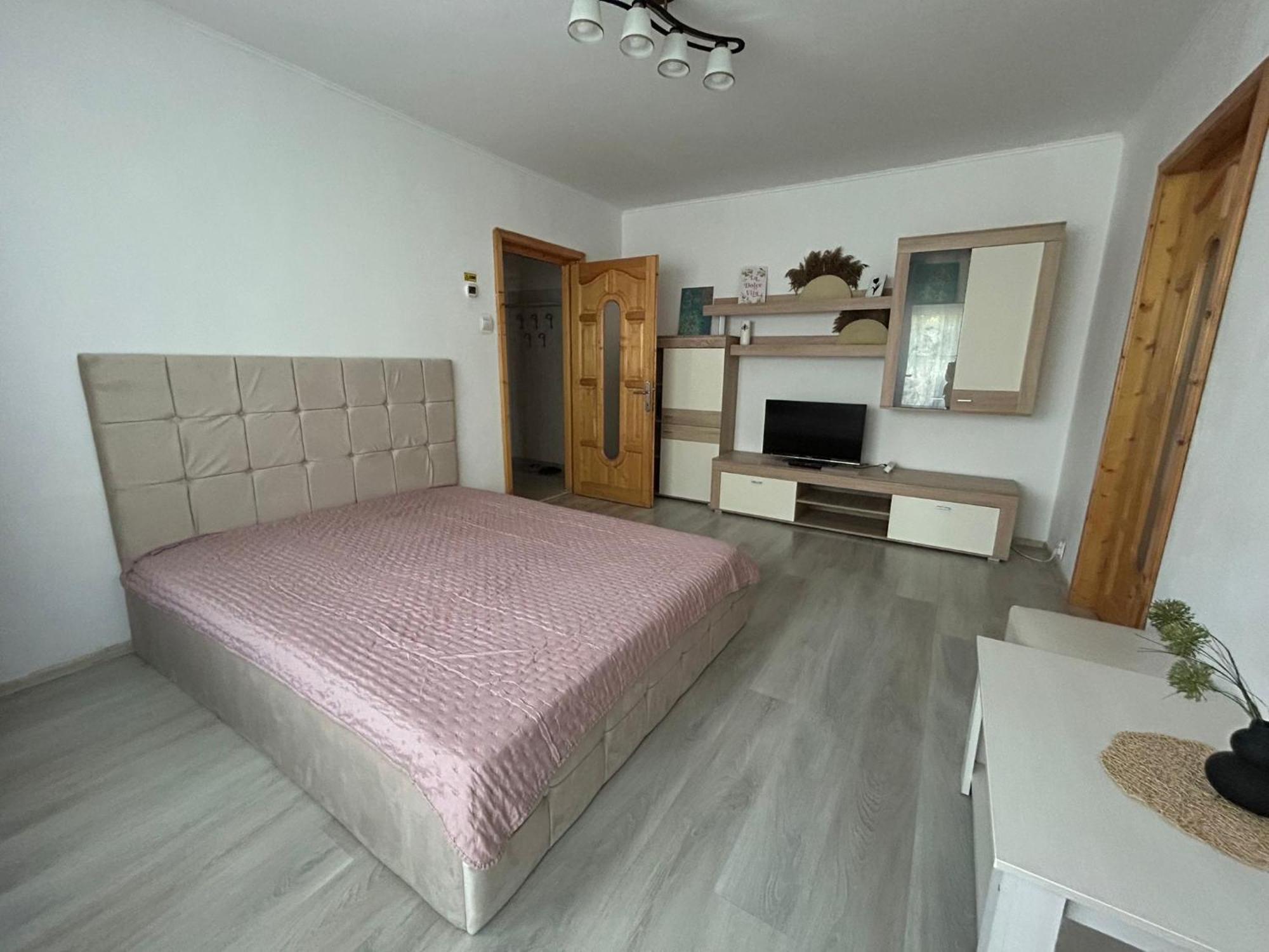 Aparthotel Brasov Neptun Esterno foto